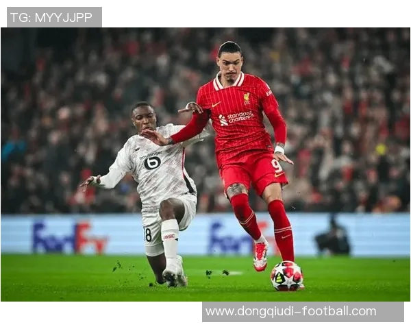 德甲激战利物浦与巴萨握手言和争议判罚引发全场热议 德甲激战利物浦与巴萨握手言和争议判罚引发全场热议