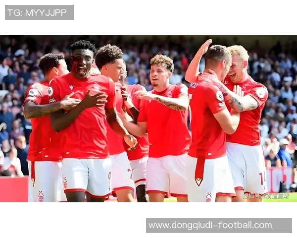 欧联杯激战波尔图险胜拜仁红牌争议引发全场热议 欧联杯激战波尔图险胜拜仁红牌争议引发全场热议