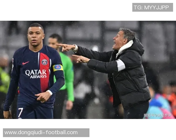 国王杯激战巴萨与巴黎圣日耳曼战成平局转会传闻引发球迷热议 国王杯激战巴萨与巴黎圣日耳曼战成平局转会传闻引发球迷热议