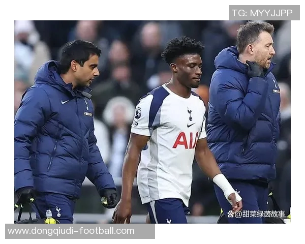 足总杯惊天冷门AC米兰3-0热刺引发全场狂欢瞬间回顾 足总杯惊天冷门AC米兰3-0热刺引发全场狂欢瞬间回顾